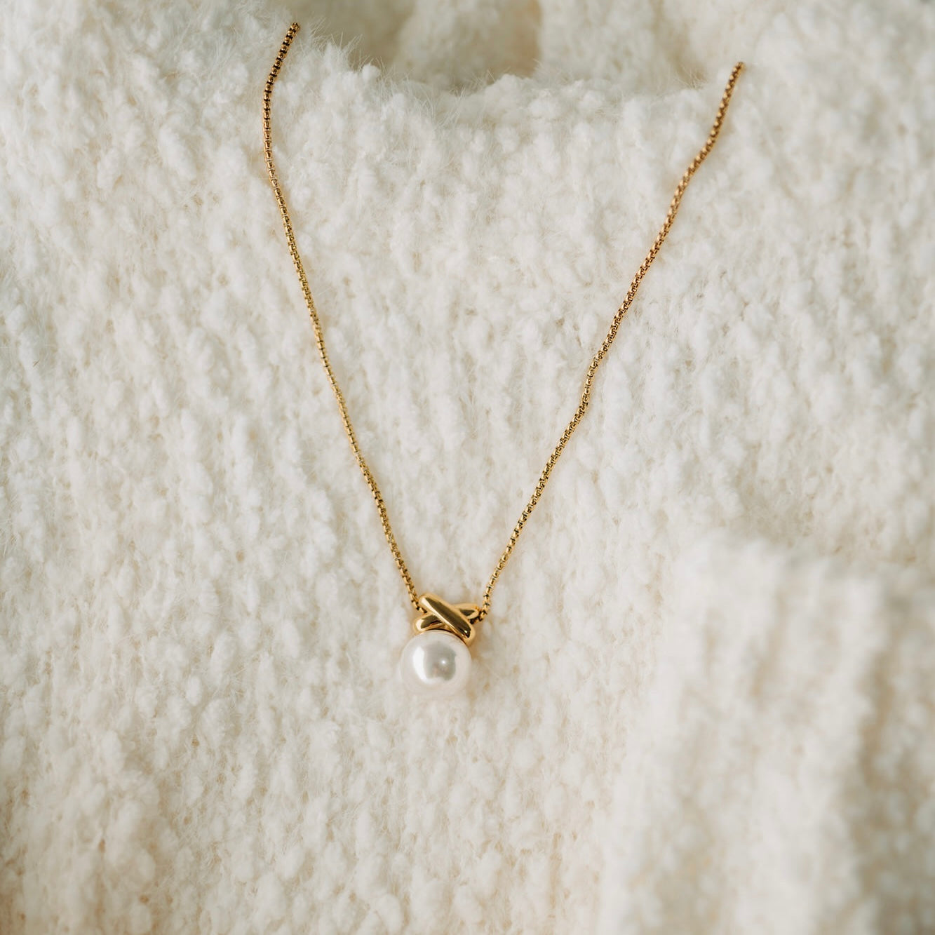 Halsband - Pearl Embrace