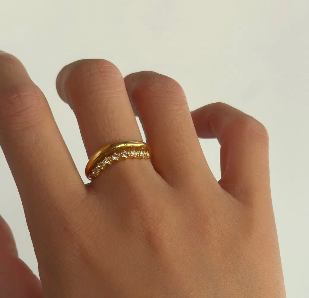 Zirkonring med tunn design