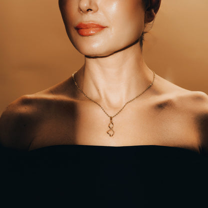 Halsband - Infinity Twist