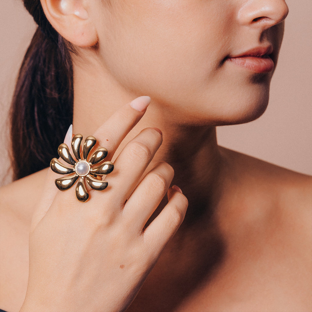 Ring - Petal Glow