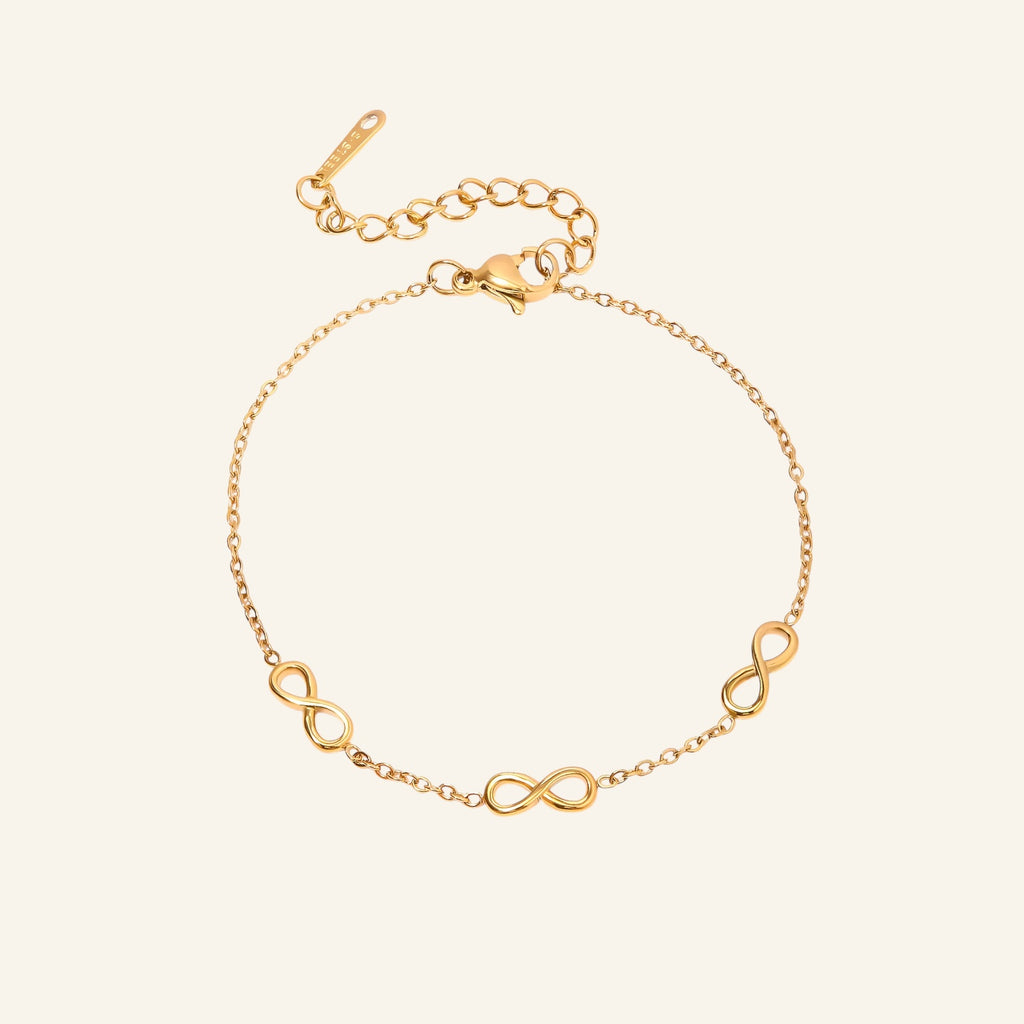 Armband med oändlighetssymboler