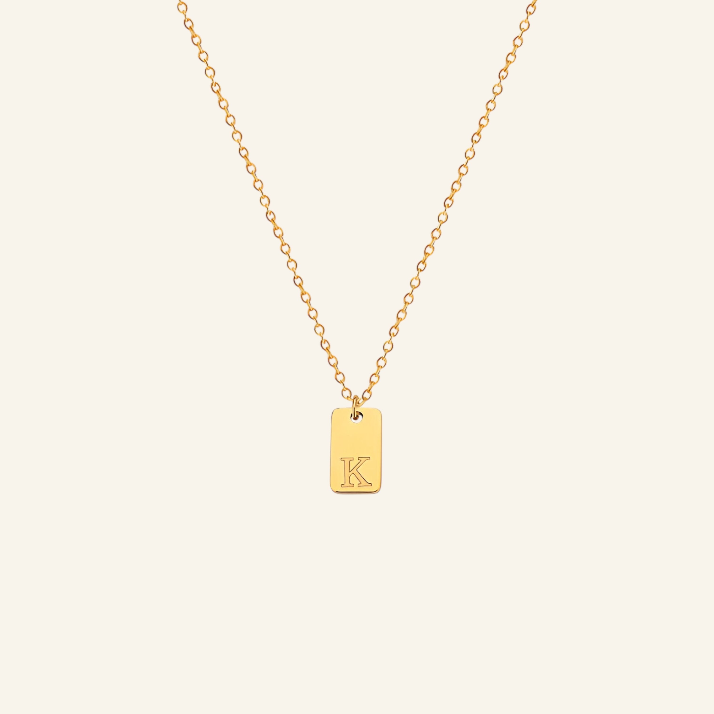 Bokstavshalsband med bokstavshänge & ankarkedja