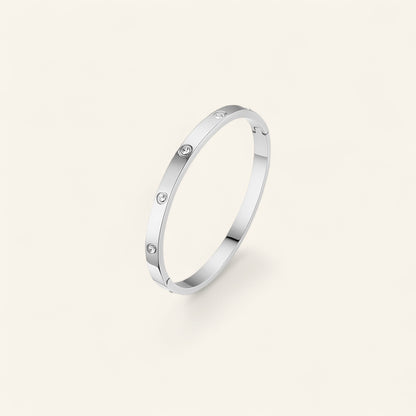 Armring med runda kristaller