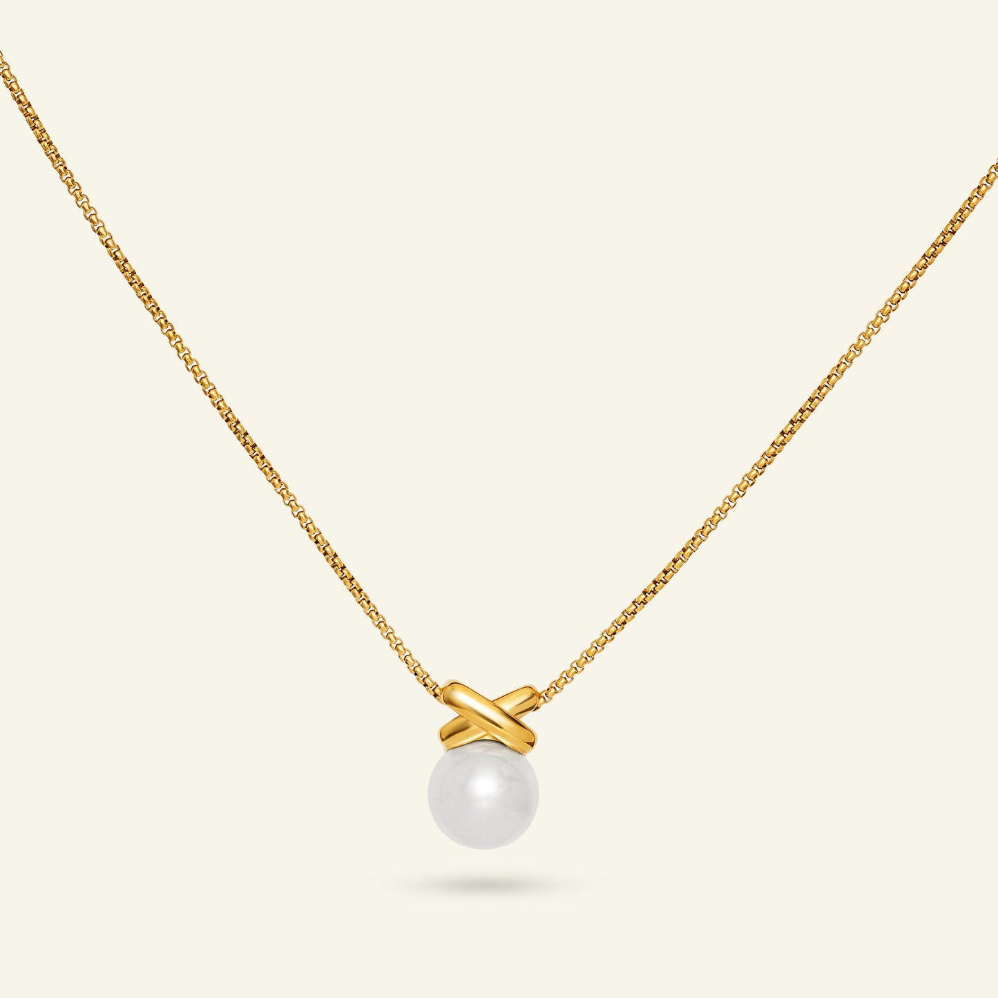 Necklace - Pearl Embrace