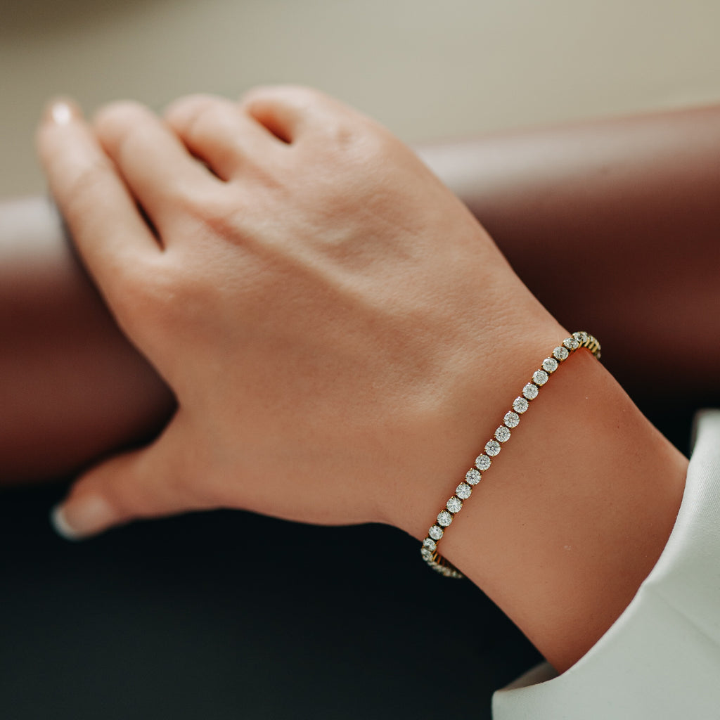 Klassiskt tennisarmband