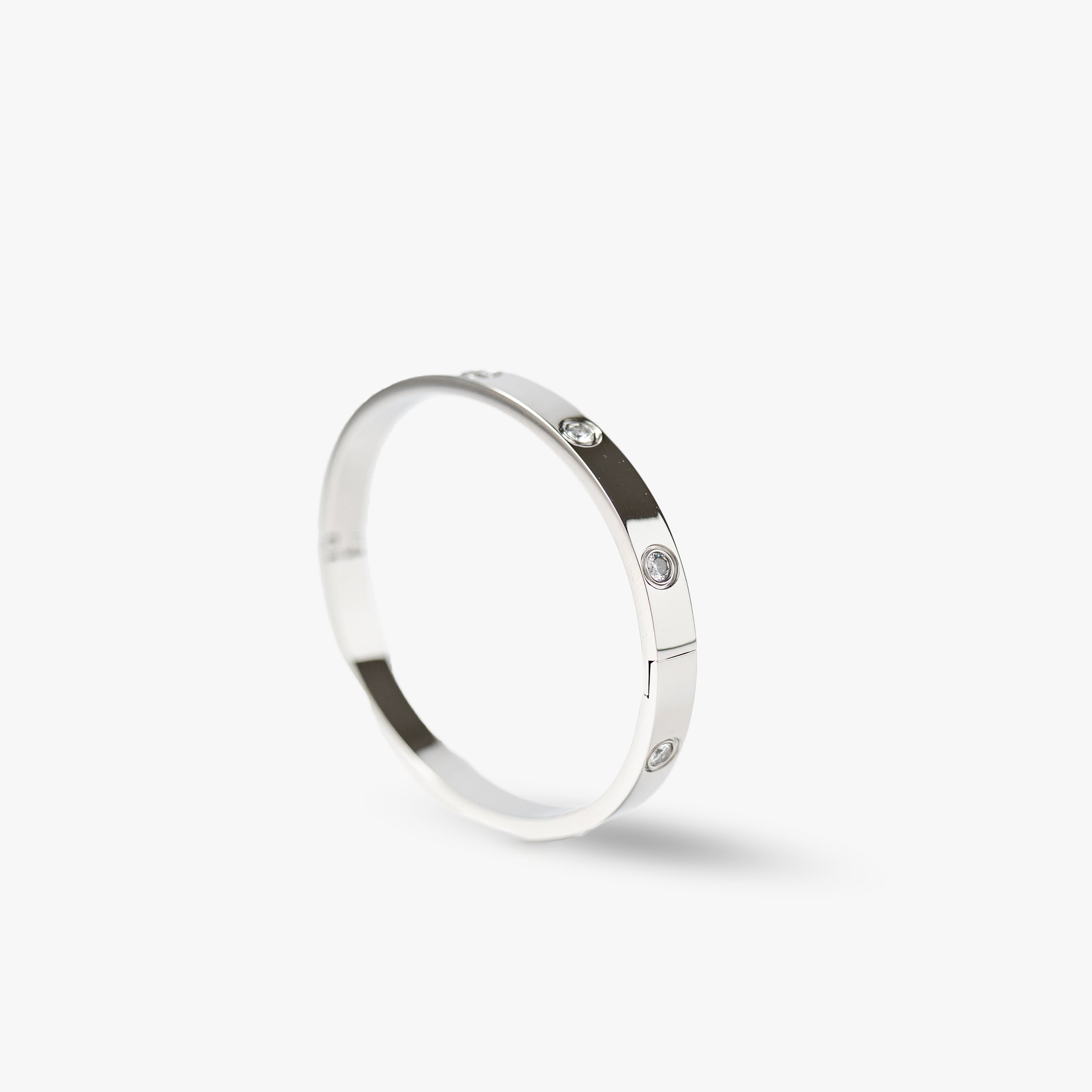 Armring med runda kristaller