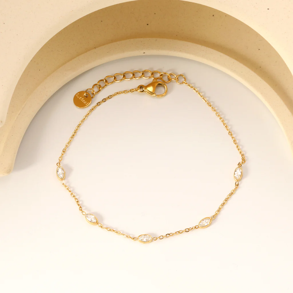 Vattentålig armband med kristaller kedja