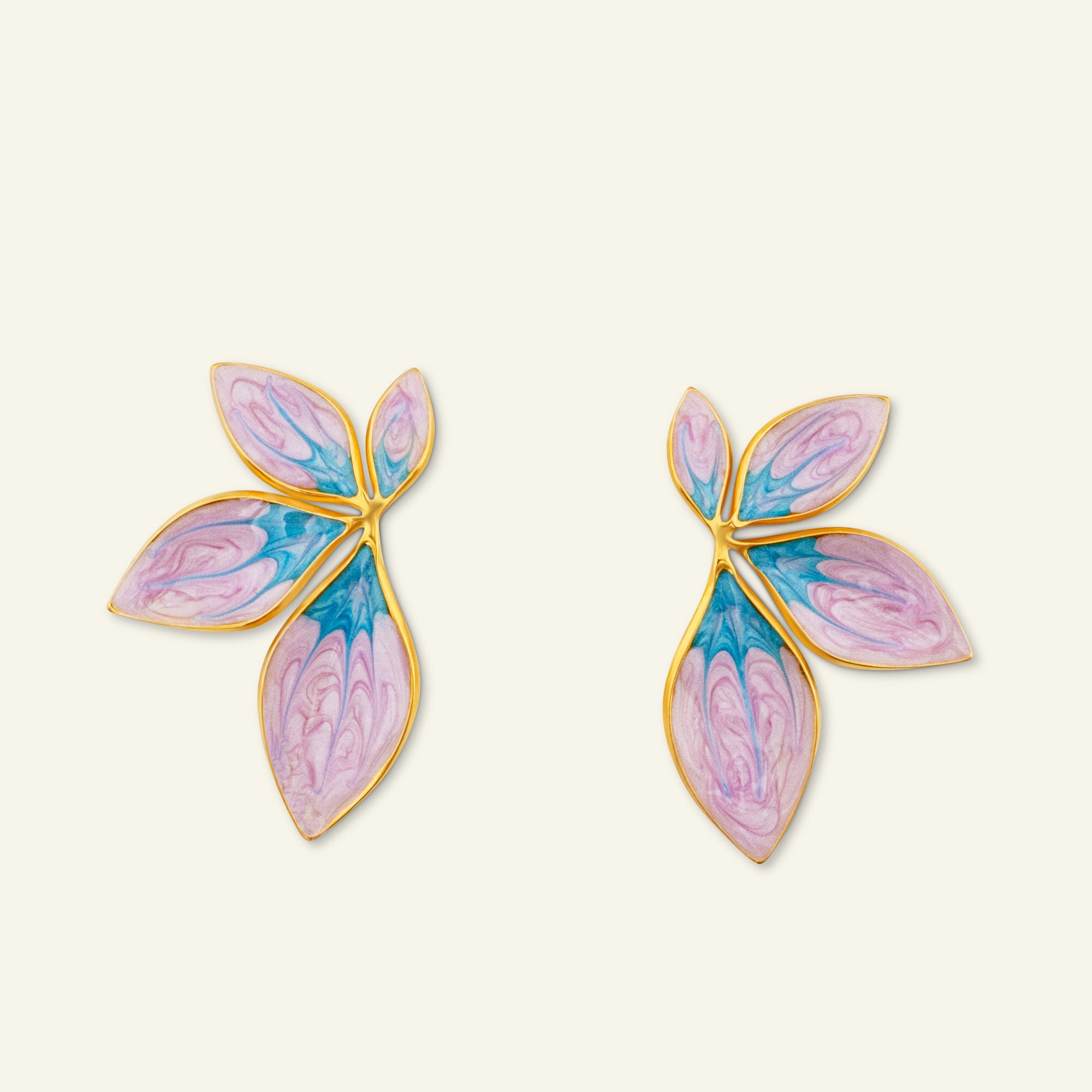 vattentaliga orhangen ilila och bla